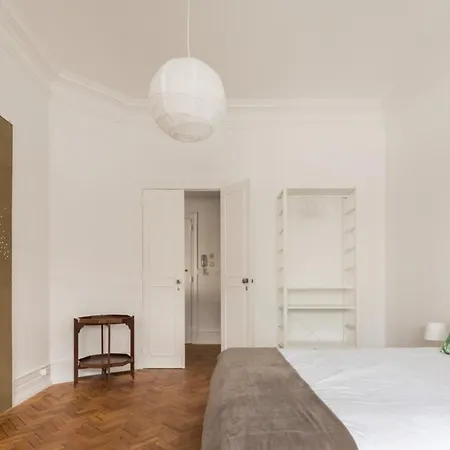 Guestready - Spacious For 2 In The City Centre Appartamento